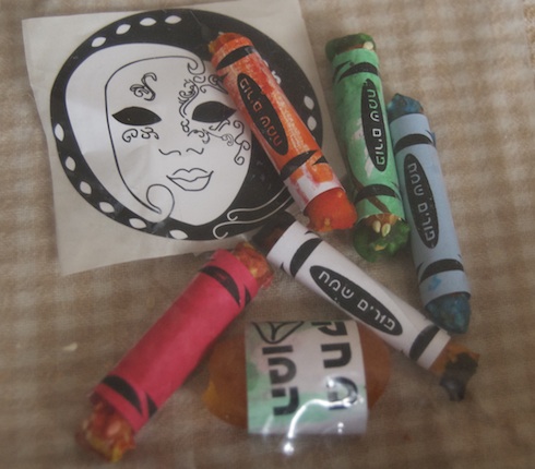 Crayon and Eraser Mishloach Manot from Birkat Chaverim