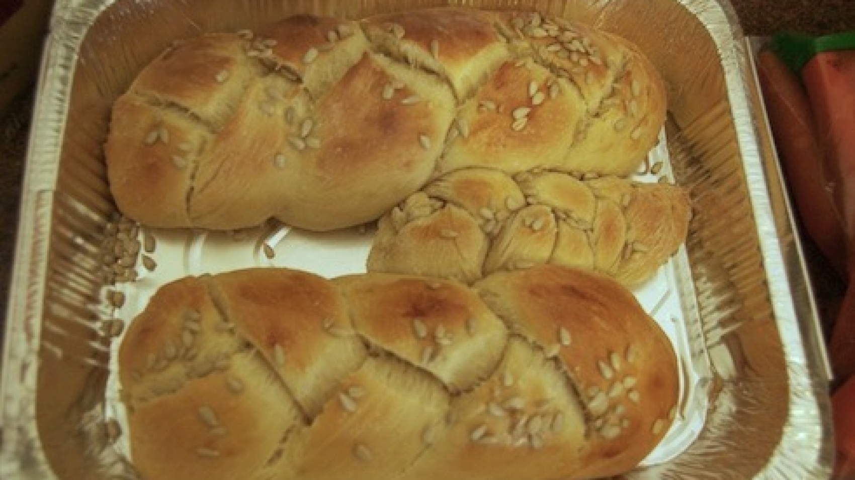 Homemade Challa bread machine recipe via birkat chaverim